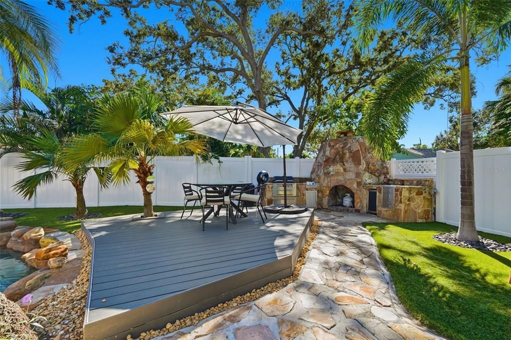 For Sale: $1,100,000 (4 beds, 3 baths, 2451 Square Feet)