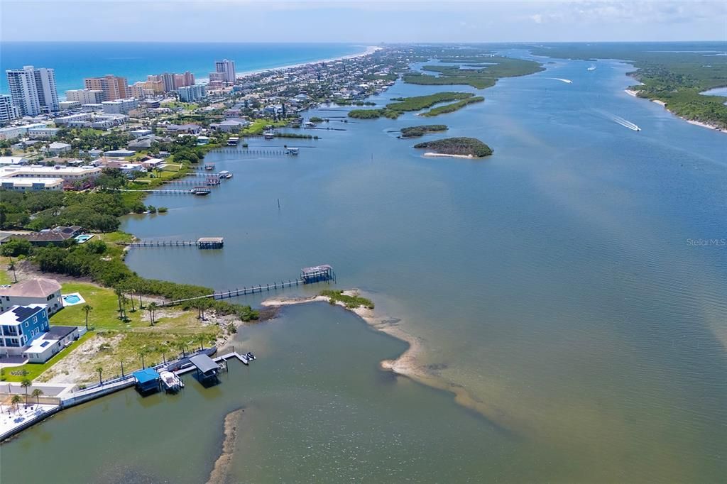 For Sale: $399,000 (0.18 acres)