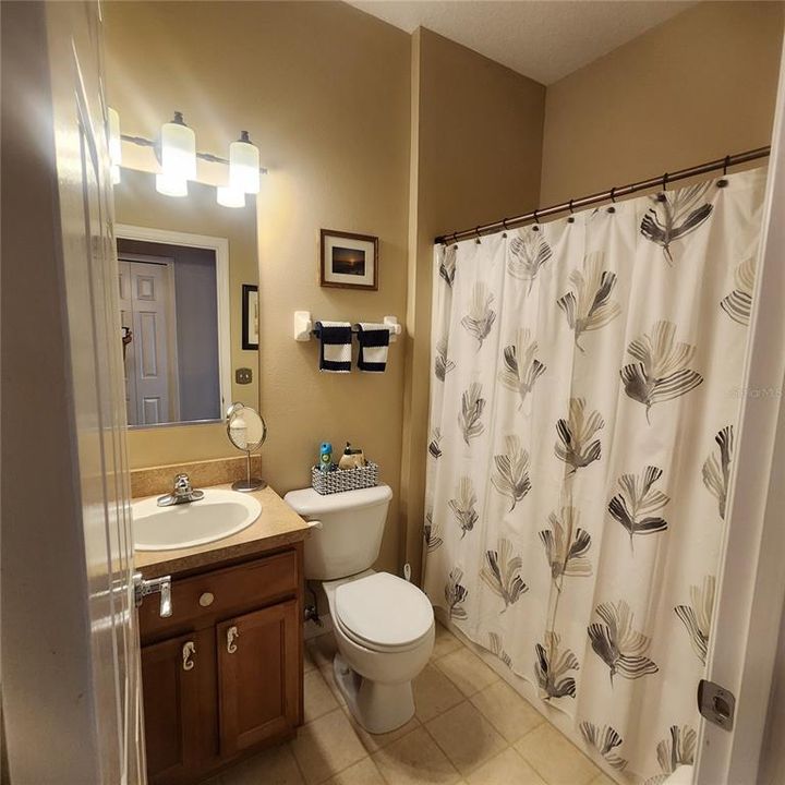 待售: $249,900 (3 贝兹, 2 浴室, 1343 平方英尺)