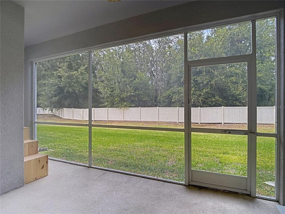 Active With Contract: $380,000 (3 beds, 2 baths, 1920 Square Feet)