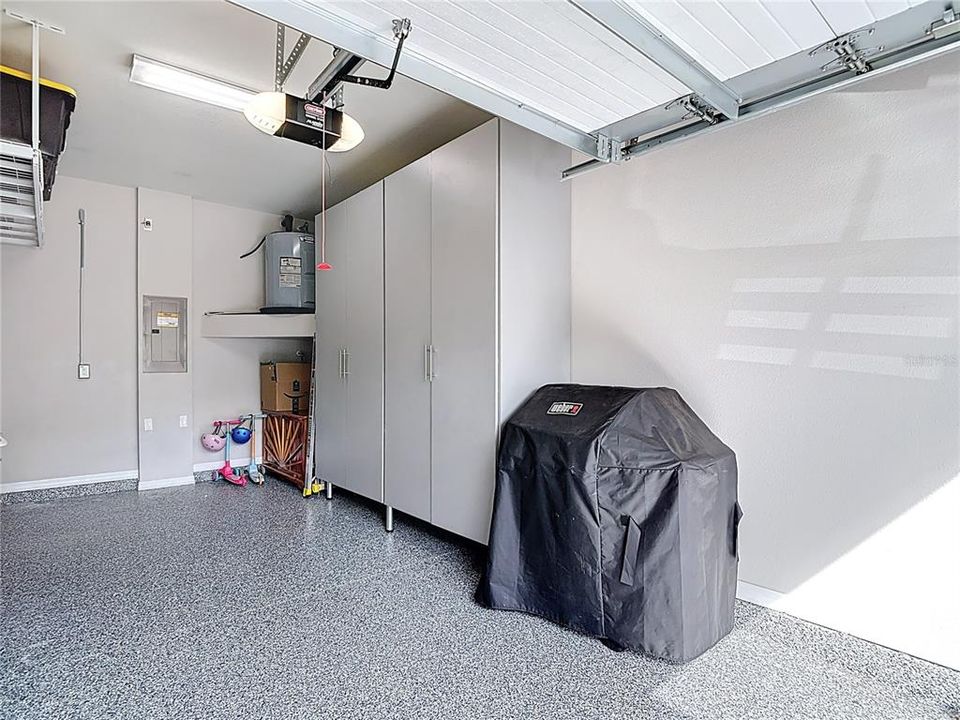 Active With Contract: $380,000 (3 beds, 2 baths, 1920 Square Feet)