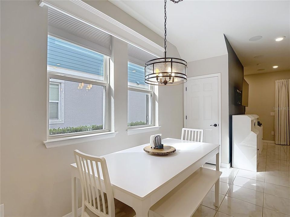 Active With Contract: $380,000 (3 beds, 2 baths, 1920 Square Feet)