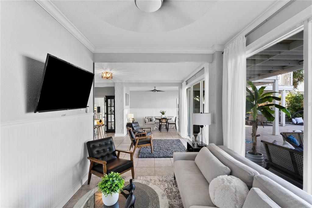 For Sale: $3,100,000 (5 beds, 4 baths, 4096 Square Feet)