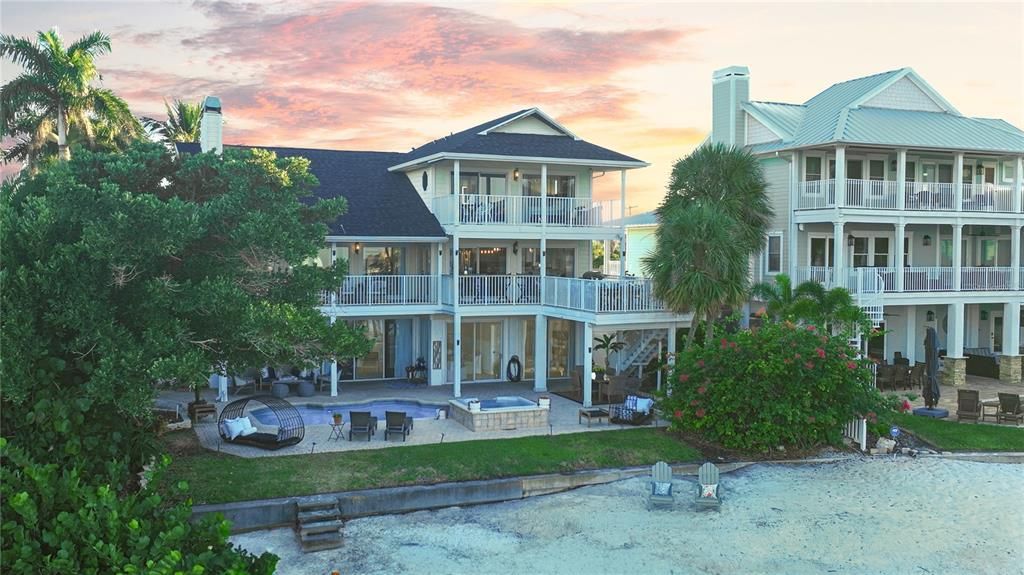 For Sale: $3,100,000 (5 beds, 4 baths, 4096 Square Feet)