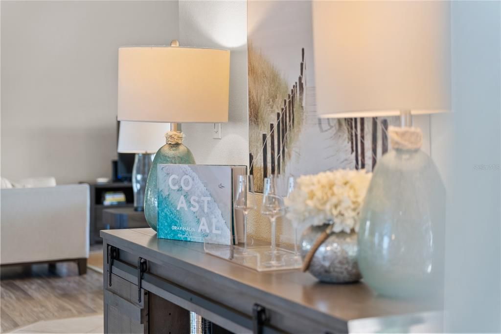 For Sale: $3,100,000 (5 beds, 4 baths, 4096 Square Feet)