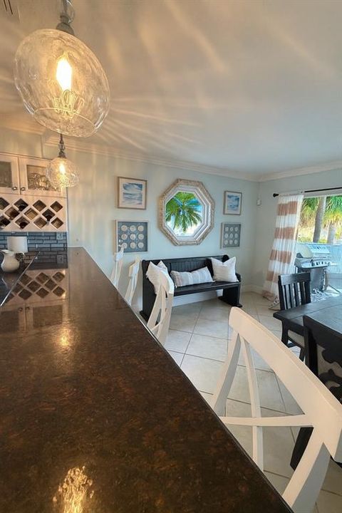 For Sale: $3,100,000 (5 beds, 4 baths, 4096 Square Feet)