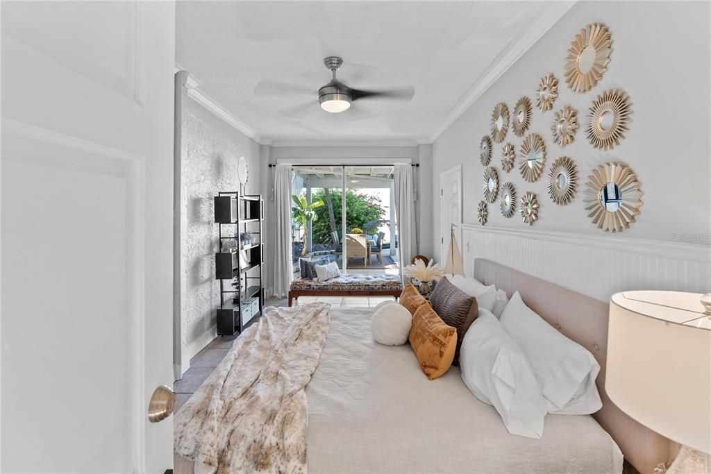 For Sale: $3,100,000 (5 beds, 4 baths, 4096 Square Feet)