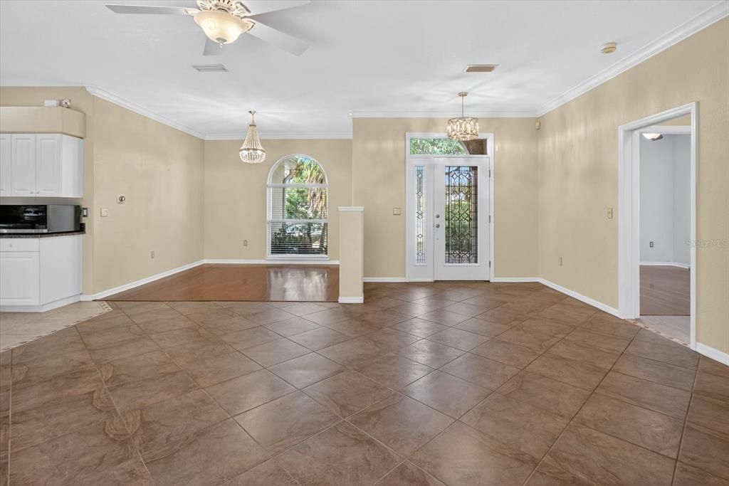 For Sale: $390,000 (3 beds, 2 baths, 2108 Square Feet)