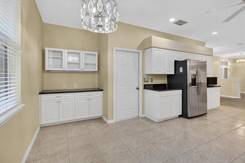 For Sale: $390,000 (3 beds, 2 baths, 2108 Square Feet)