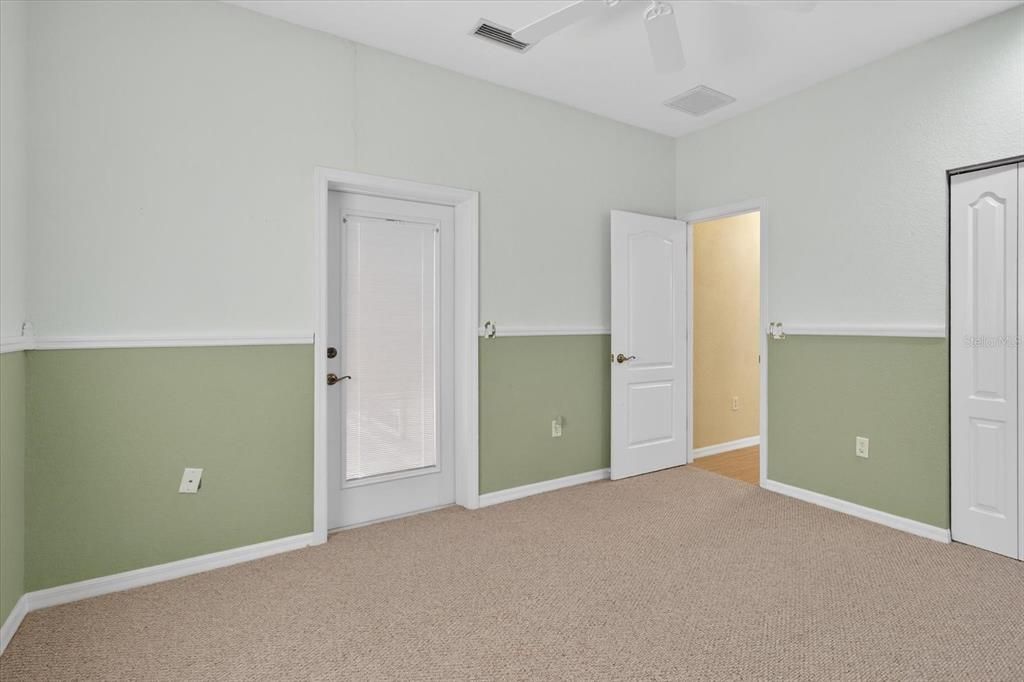 For Sale: $390,000 (3 beds, 2 baths, 2108 Square Feet)