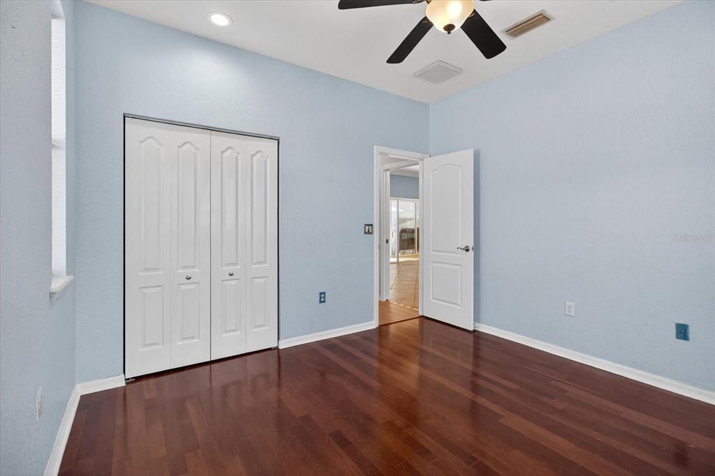 For Sale: $390,000 (3 beds, 2 baths, 2108 Square Feet)