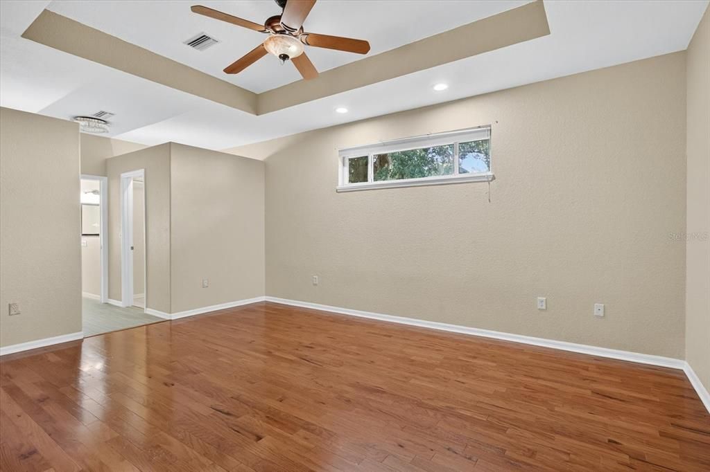 For Sale: $390,000 (3 beds, 2 baths, 2108 Square Feet)