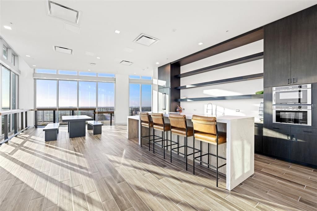 For Rent: $4,200 (2 beds, 2 baths, 1430 Square Feet)