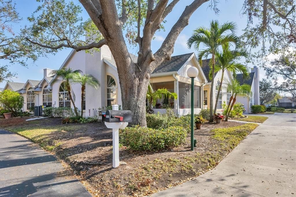 合同活跃: $309,000 (3 贝兹, 2 浴室, 1452 平方英尺)