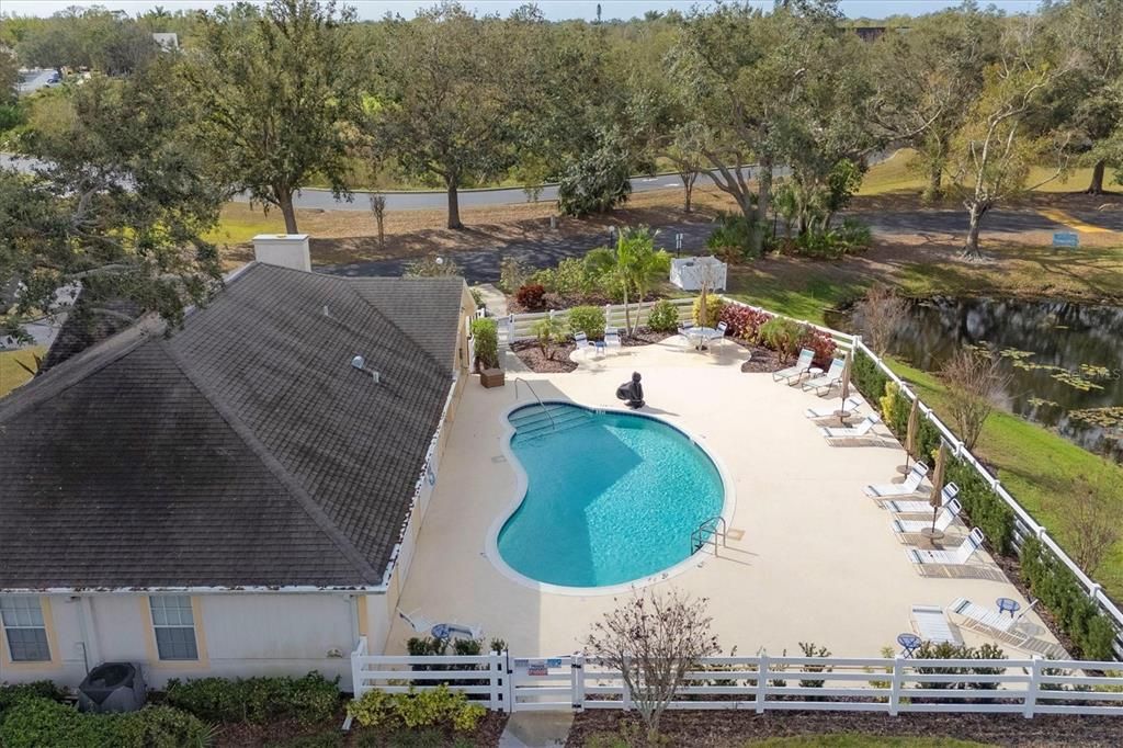 合同活跃: $309,000 (3 贝兹, 2 浴室, 1452 平方英尺)