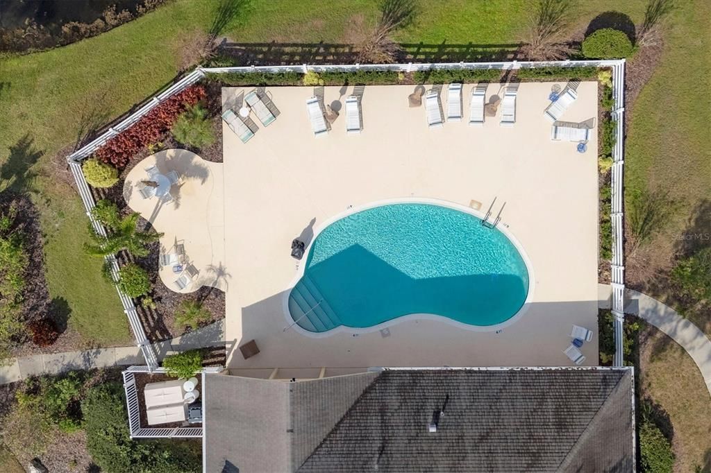 合同活跃: $309,000 (3 贝兹, 2 浴室, 1452 平方英尺)