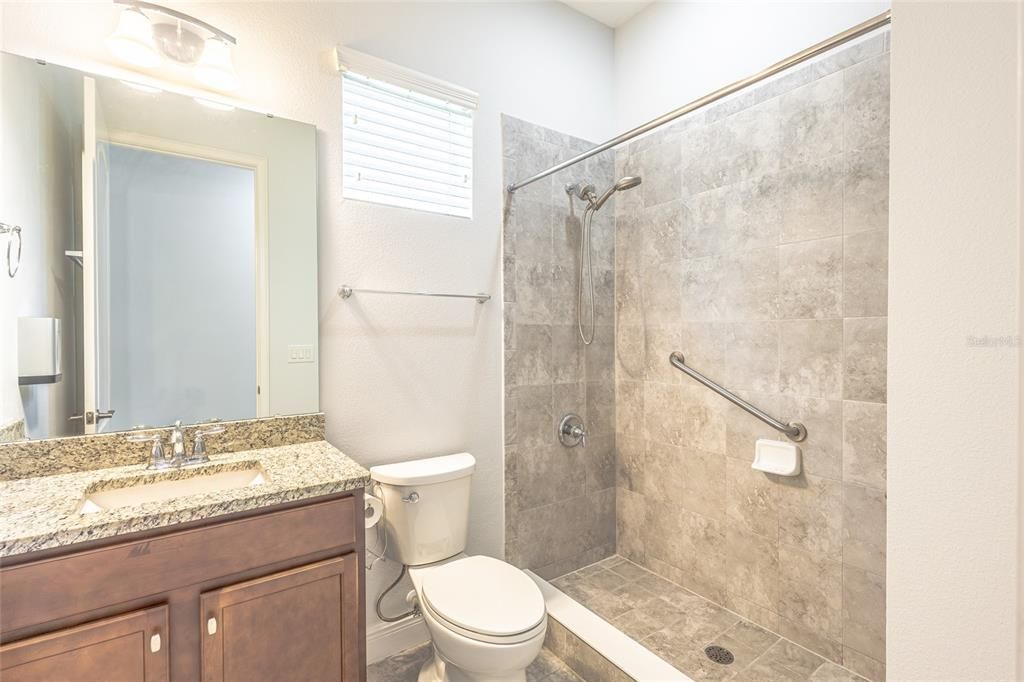 For Sale: $425,000 (3 beds, 2 baths, 1863 Square Feet)