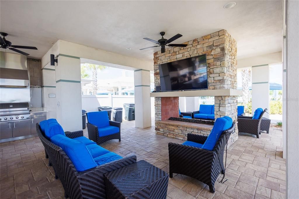 For Sale: $425,000 (3 beds, 2 baths, 1863 Square Feet)