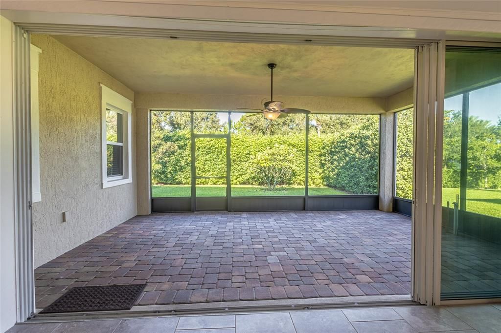 For Sale: $425,000 (3 beds, 2 baths, 1863 Square Feet)