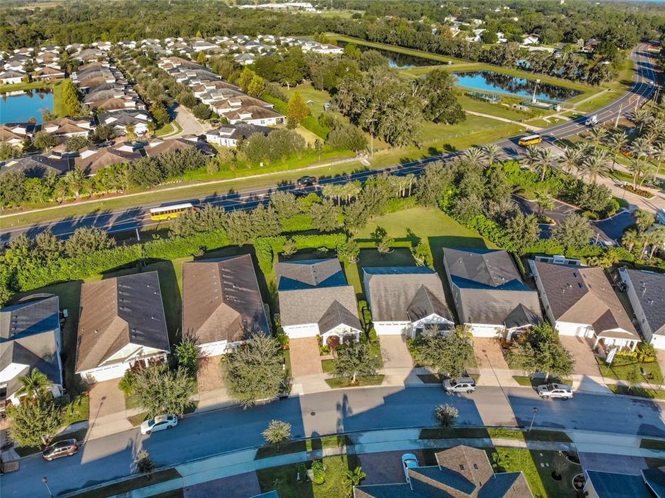 For Sale: $425,000 (3 beds, 2 baths, 1863 Square Feet)