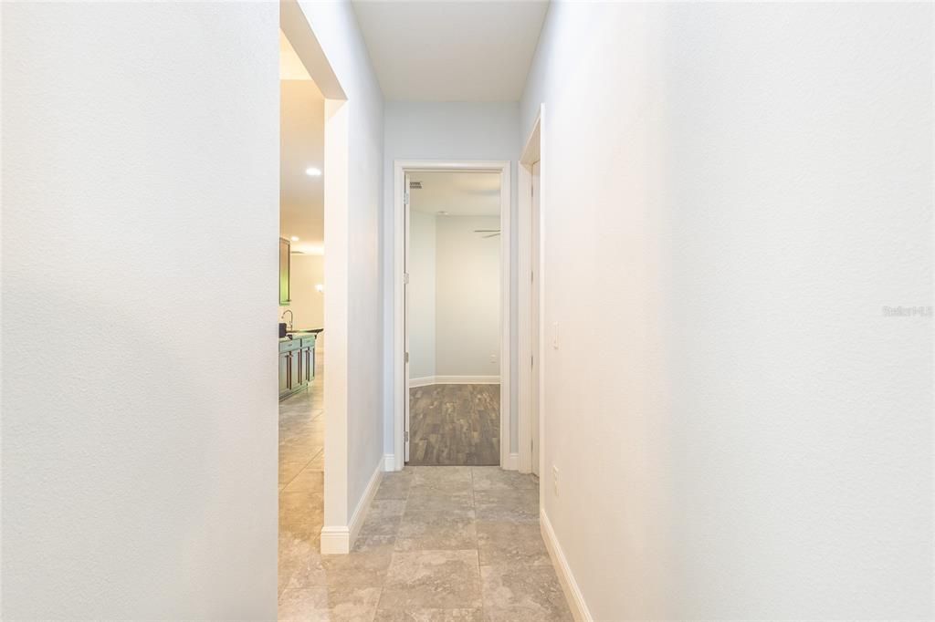 For Sale: $425,000 (3 beds, 2 baths, 1863 Square Feet)