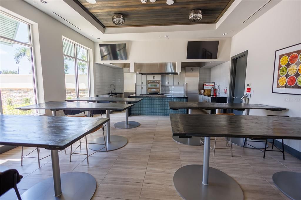 For Sale: $425,000 (3 beds, 2 baths, 1863 Square Feet)