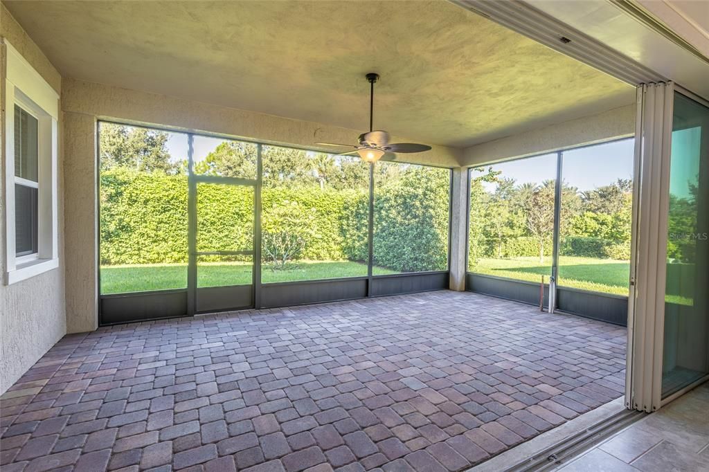 For Sale: $425,000 (3 beds, 2 baths, 1863 Square Feet)