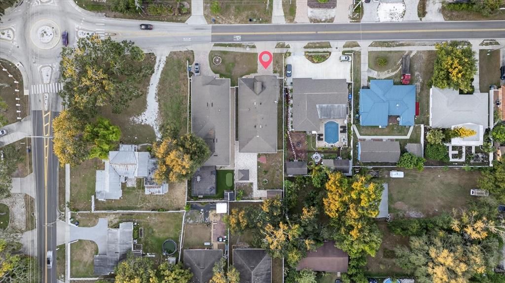 Active With Contract: $578,900 (4 beds, 2 baths, 2217 Square Feet)