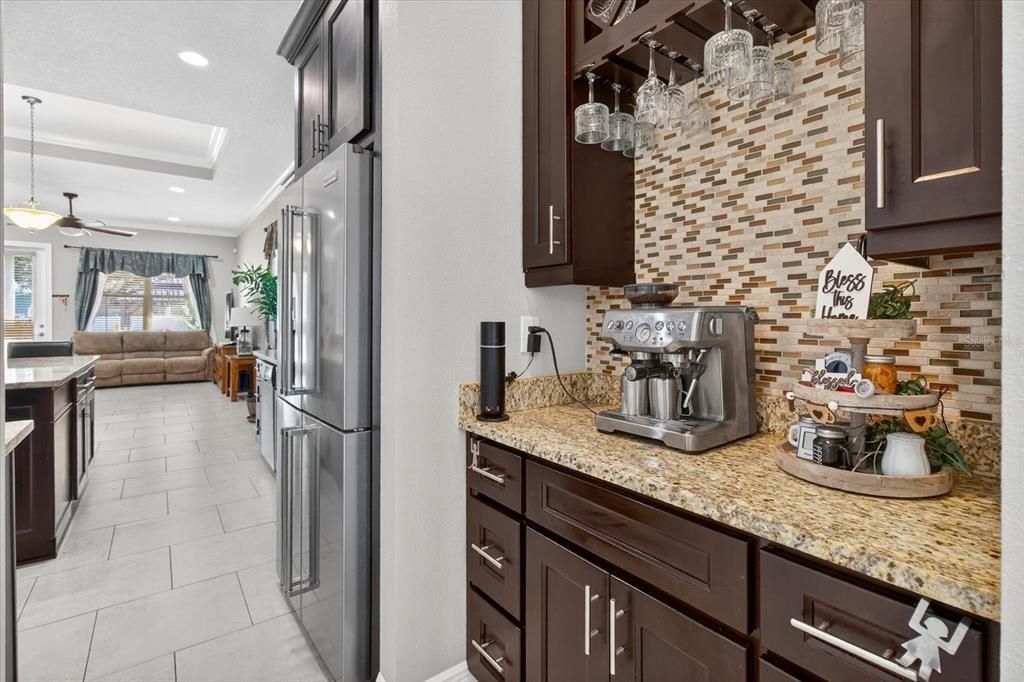 Active With Contract: $578,900 (4 beds, 2 baths, 2217 Square Feet)