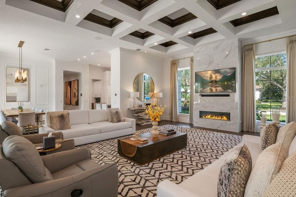 For Sale: $5,250,000 (5 beds, 6 baths, 7600 Square Feet)