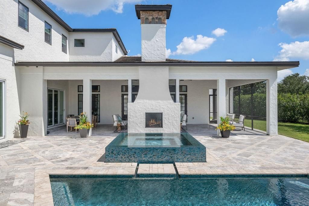 For Sale: $5,250,000 (5 beds, 6 baths, 7600 Square Feet)