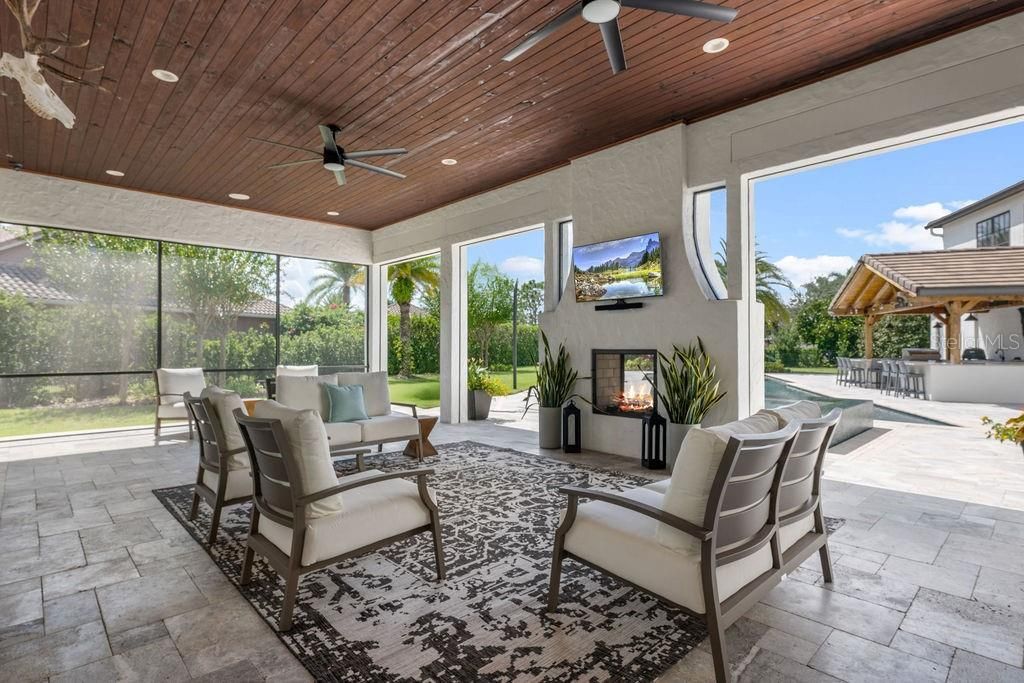 For Sale: $5,250,000 (5 beds, 6 baths, 7600 Square Feet)