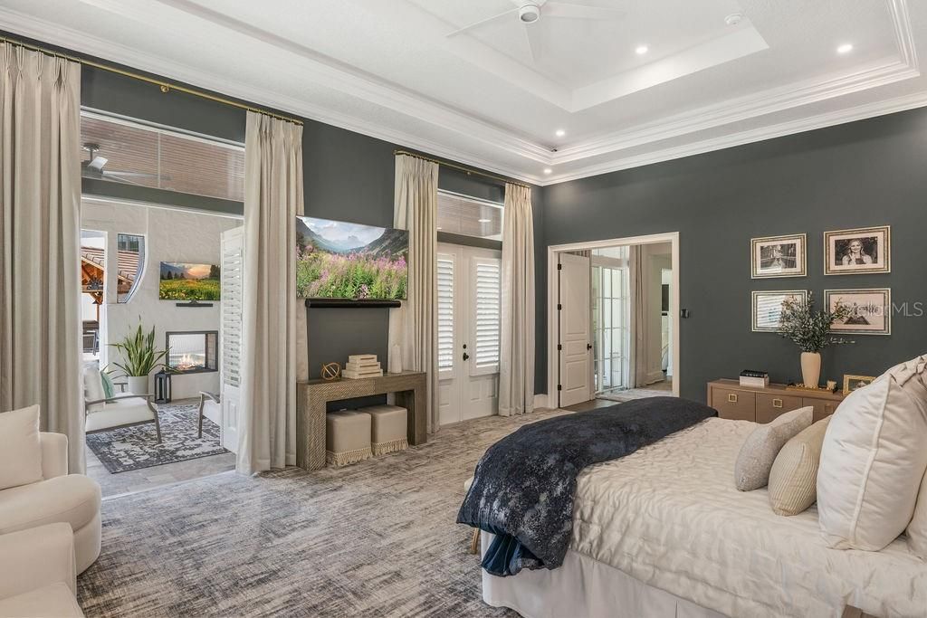 For Sale: $5,250,000 (5 beds, 6 baths, 7600 Square Feet)