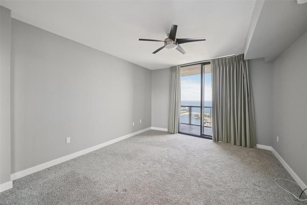 For Sale: $1,150,000 (2 beds, 2 baths, 1930 Square Feet)