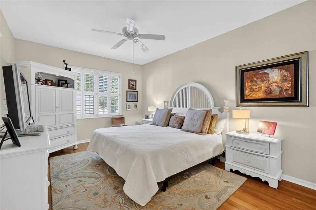 For Sale: $419,000 (3 beds, 2 baths, 1936 Square Feet)