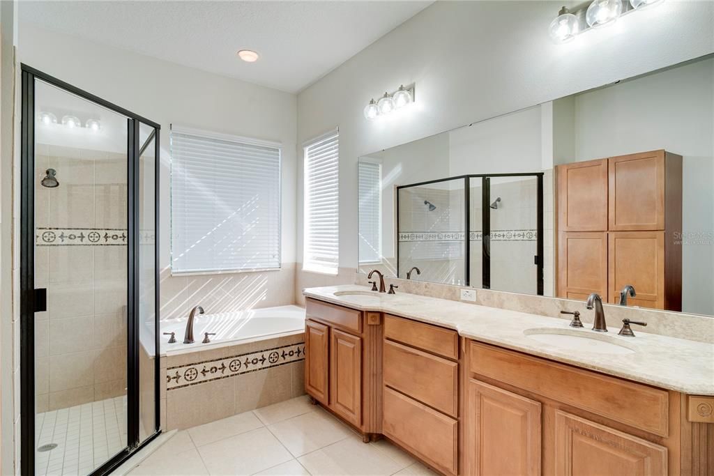 For Sale: $899,000 (4 beds, 3 baths, 3448 Square Feet)