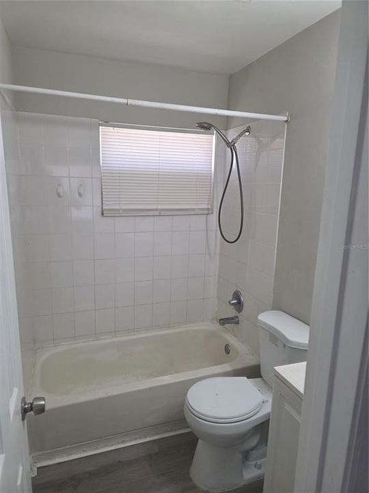 Activo con contrato: $350,000 (0 camas, 0 baños, 1584 Pies cuadrados)