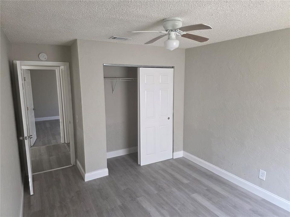 Activo con contrato: $350,000 (0 camas, 0 baños, 1584 Pies cuadrados)