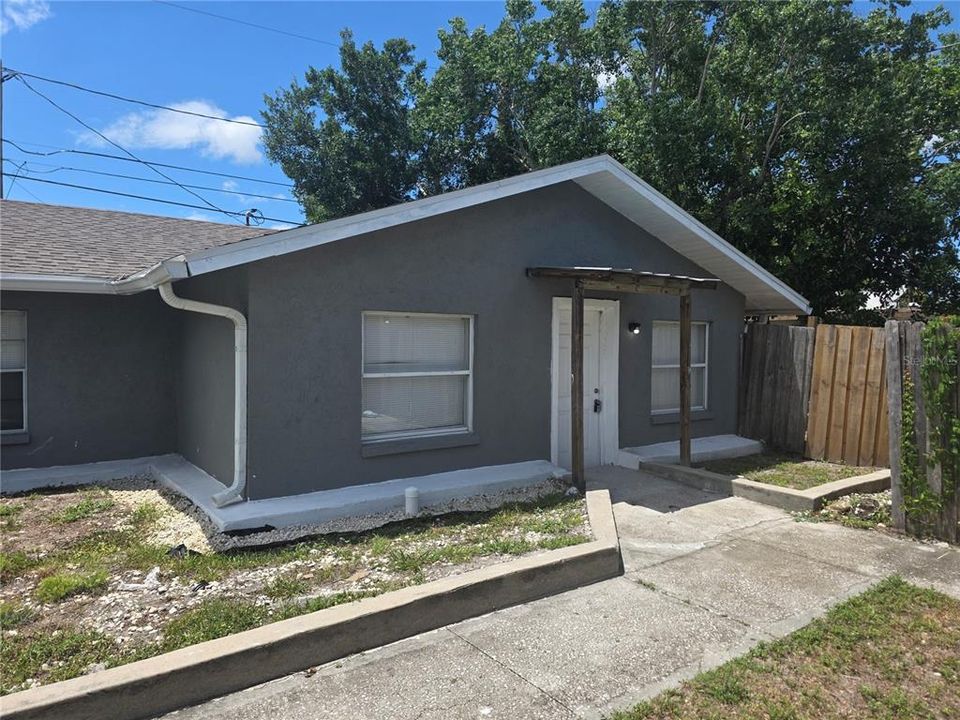 Activo con contrato: $350,000 (0 camas, 0 baños, 1584 Pies cuadrados)