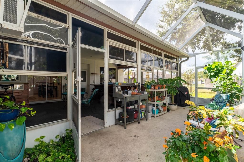 待售: $515,000 (4 贝兹, 2 浴室, 2341 平方英尺)