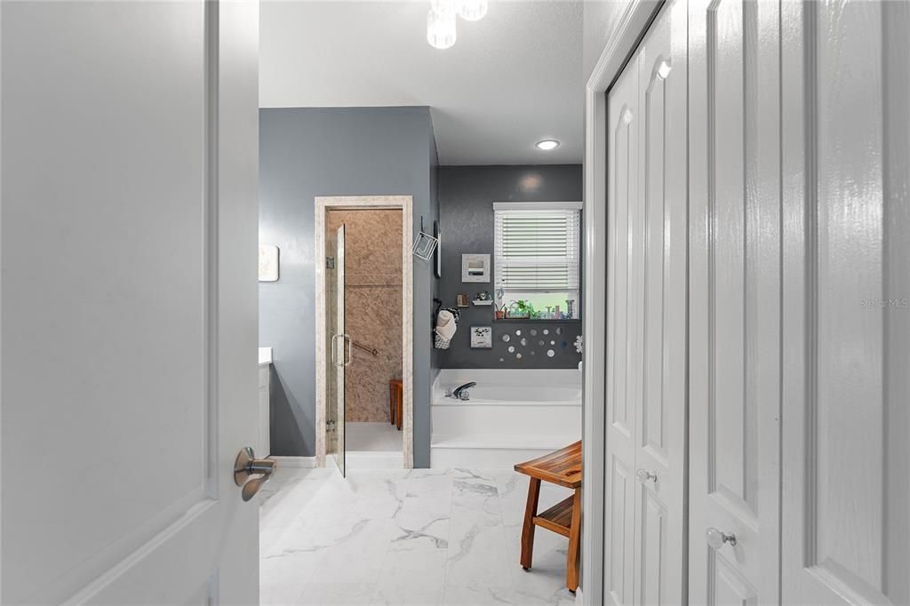 待售: $515,000 (4 贝兹, 2 浴室, 2341 平方英尺)