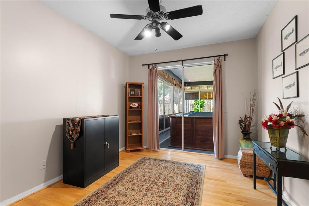 待售: $515,000 (4 贝兹, 2 浴室, 2341 平方英尺)