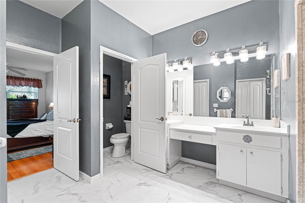 待售: $515,000 (4 贝兹, 2 浴室, 2341 平方英尺)