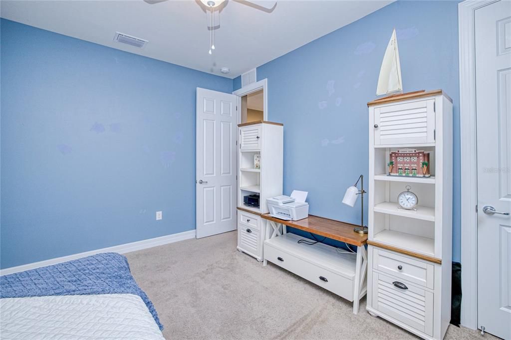 Active With Contract: $295,000 (3 beds, 2 baths, 1684 Square Feet)