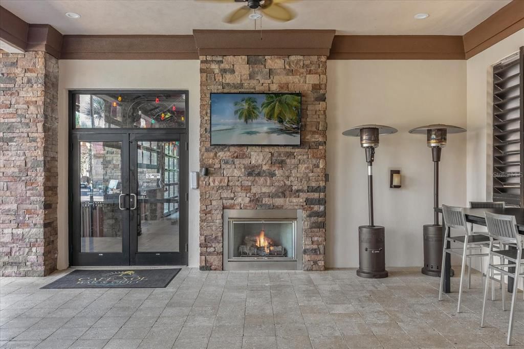 For Sale: $384,900 (4 beds, 2 baths, 1994 Square Feet)