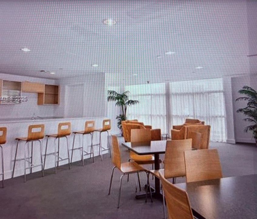 待售: $340,000 (1 贝兹, 1 浴室, 679 平方英尺)