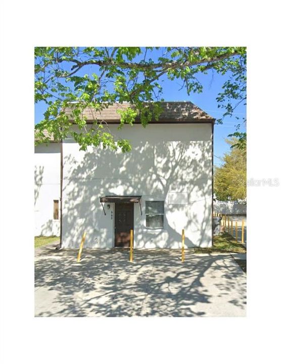 Recently Rented: $1,200 (2 beds, 1 baths, 1300 Square Feet)