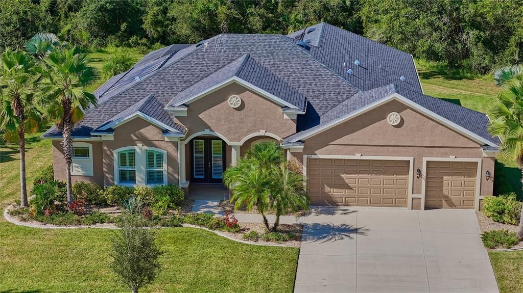 合同活跃: $829,000 (4 贝兹, 3 浴室, 3164 平方英尺)