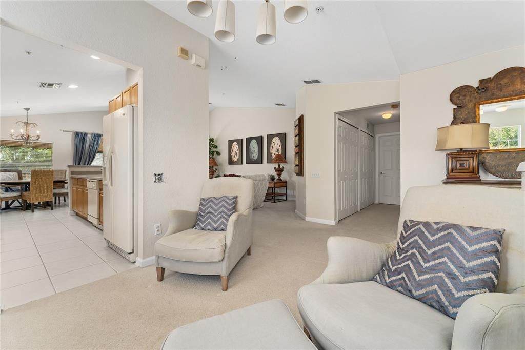 For Sale: $325,000 (3 beds, 2 baths, 1797 Square Feet)