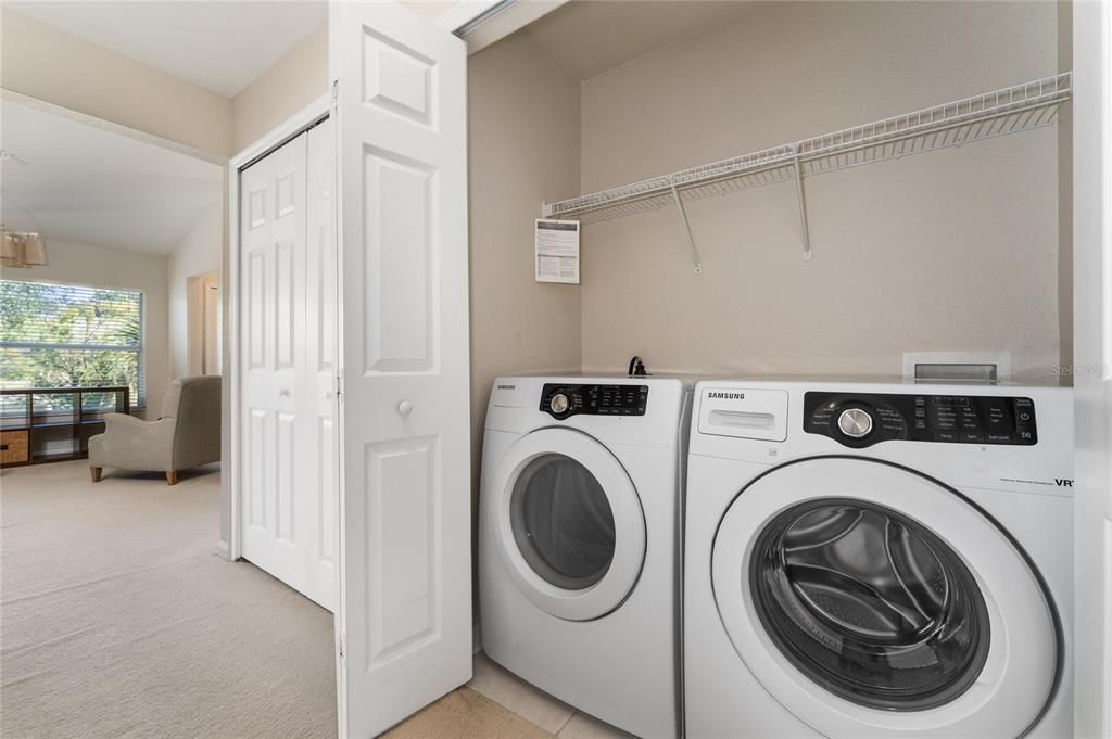 For Sale: $325,000 (3 beds, 2 baths, 1797 Square Feet)